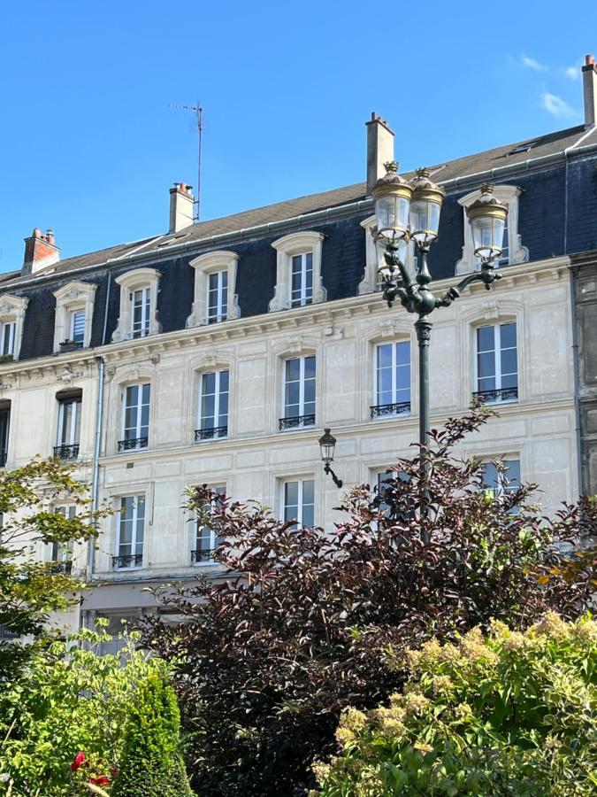 Appartement Exceptionnel En Ultra Centre Ville Compiegne Bagian luar foto